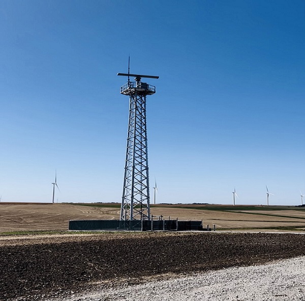 MidAmerican Tests New Lighting System at Three Wind Farms